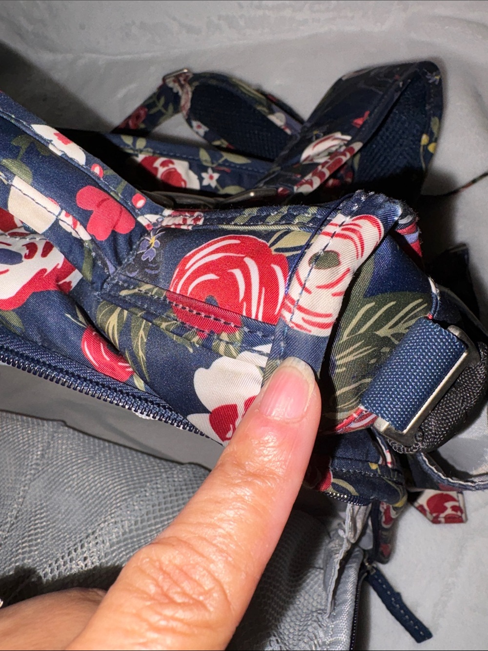 Ju-Ju-Be Classic Convertible Diaper Bag - Midnight Posy EUC - Picture 6 of 12